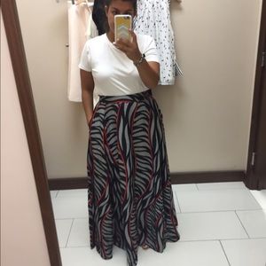Full swing maxi skirt with pockets